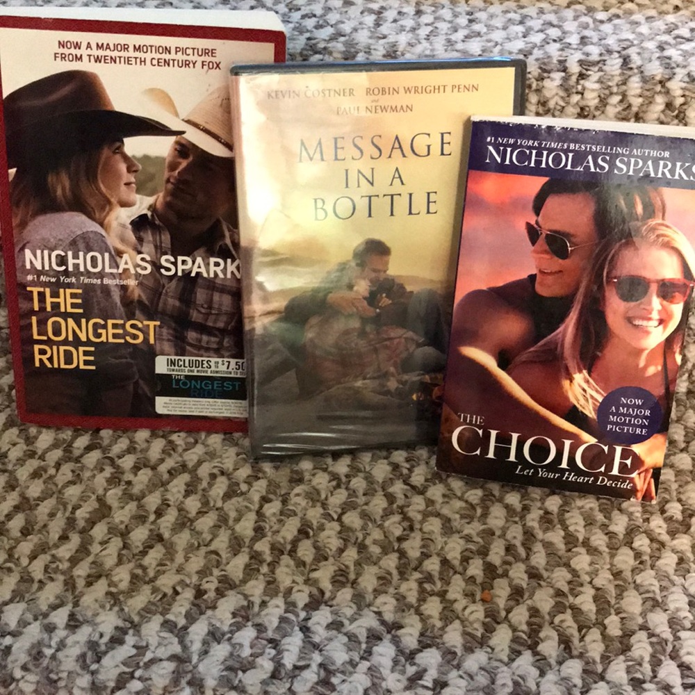 4 for $10 Nicholas Sparks books and dvd